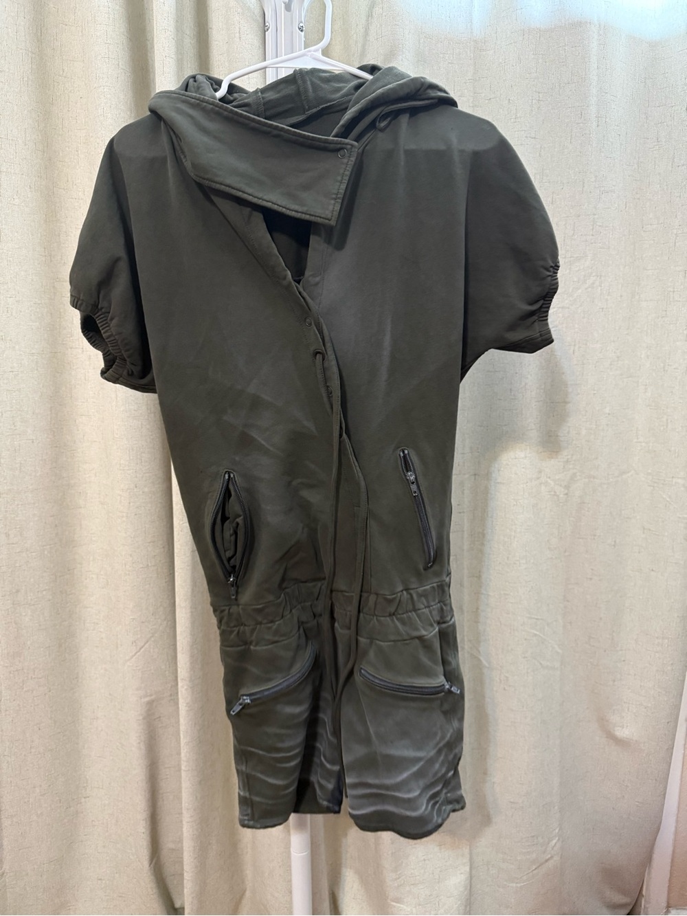Demobaza Olive Short-Sleeve Hooded Jumpsuit size medium